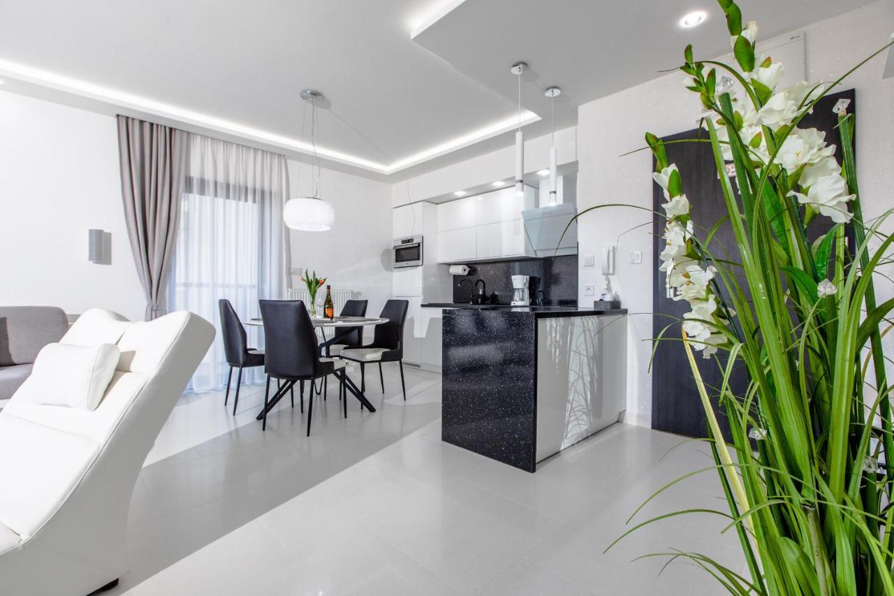 Apartament Luksusowy 23 Gardenia Dziwnow Z Widokiem Na Morze Epapartamenty Exteriör bild